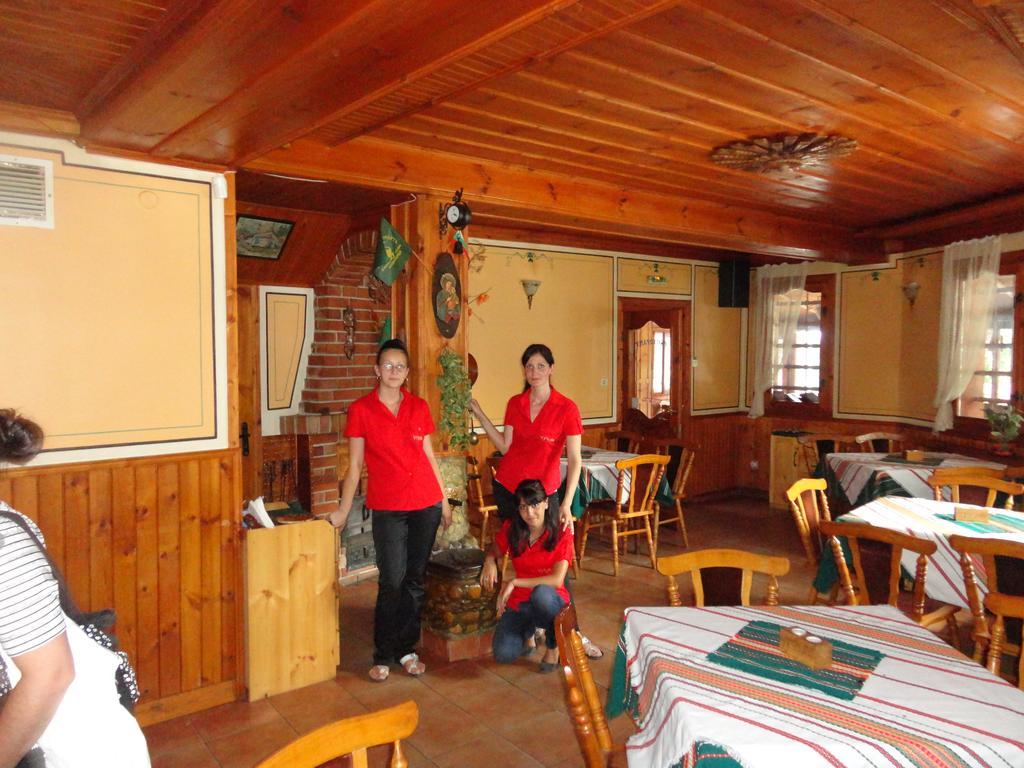 Chuchura Family Hotel Koprivshtitsa Esterno foto