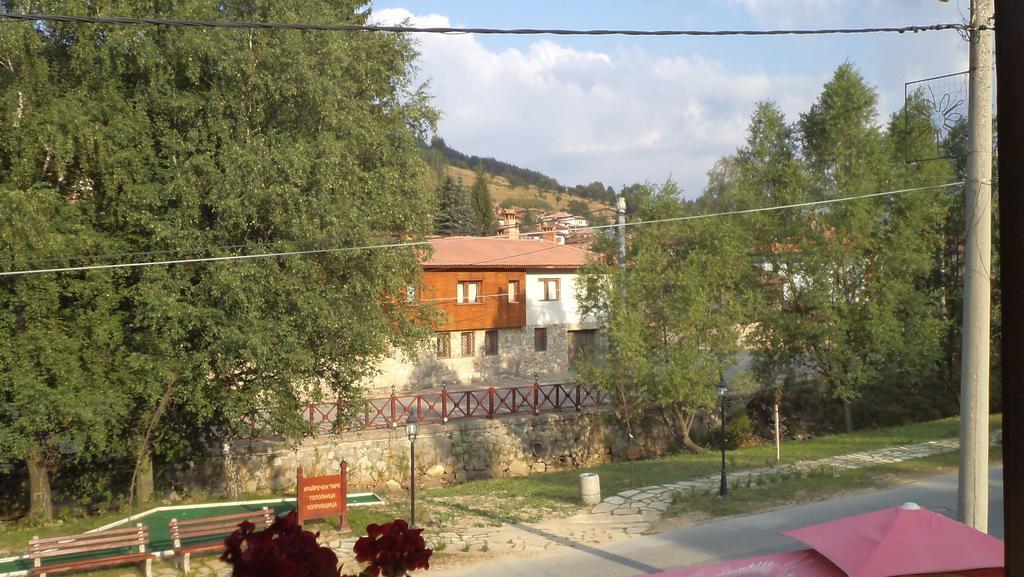 Chuchura Family Hotel Koprivshtitsa Esterno foto