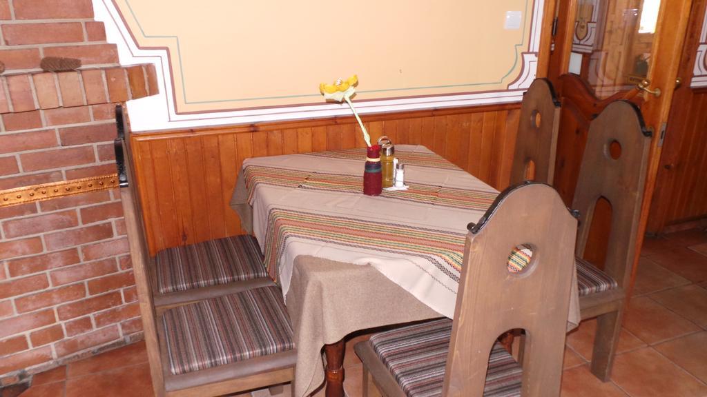 Chuchura Family Hotel Koprivshtitsa Esterno foto